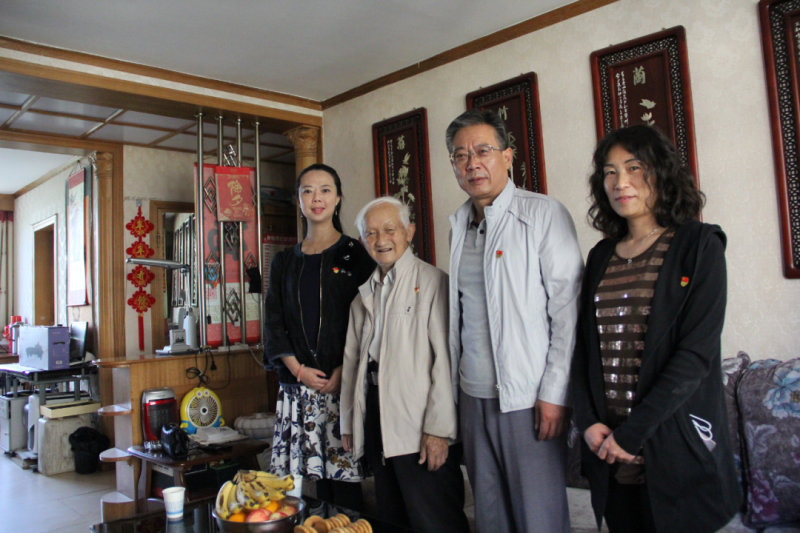中共青海省第三建筑工程有限公司支部委員會開展“走訪慰問暖人心，紅色精神永傳承”活動