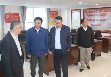 青海省副省長、省國資委黨委書記、主任王黎明，蒞臨省物產集團調研指導工作